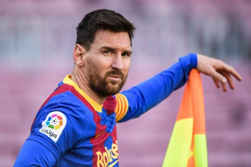 messi-giau-co-XpJ6xgx60M.jpg